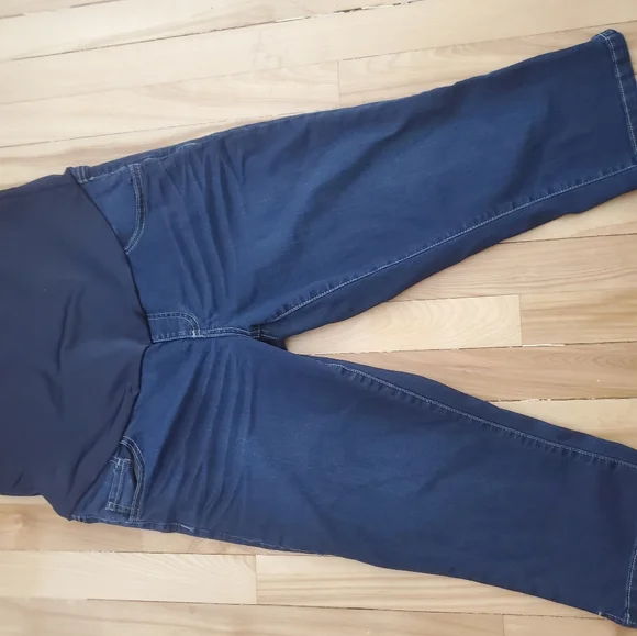Lot of 3 Maternity denim capri pants - Picture 4 of 7